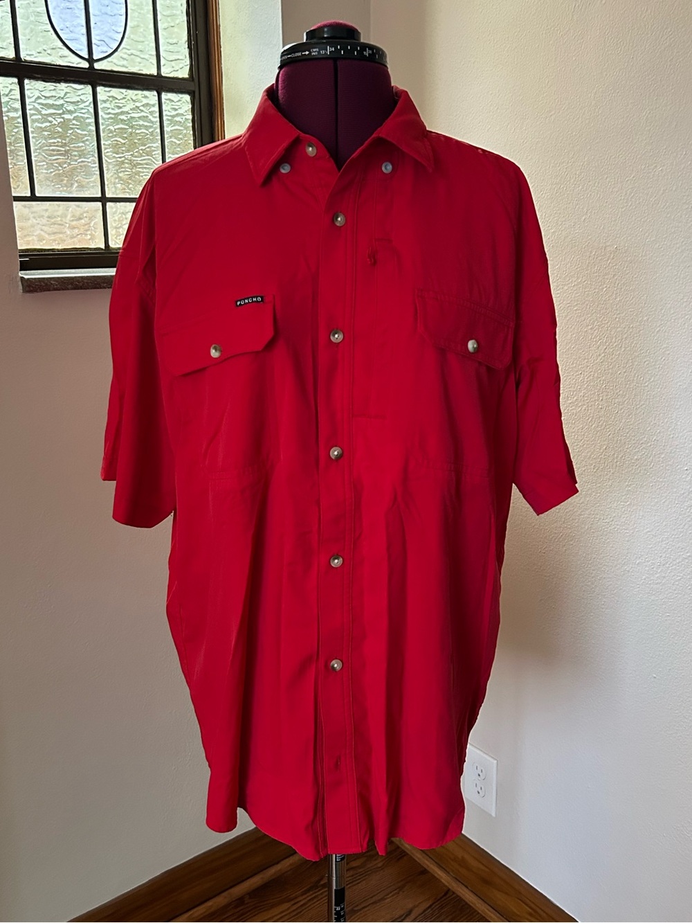 ·Poncho· Red Magnetic Buttons Short Sleeve Performance Shirt
